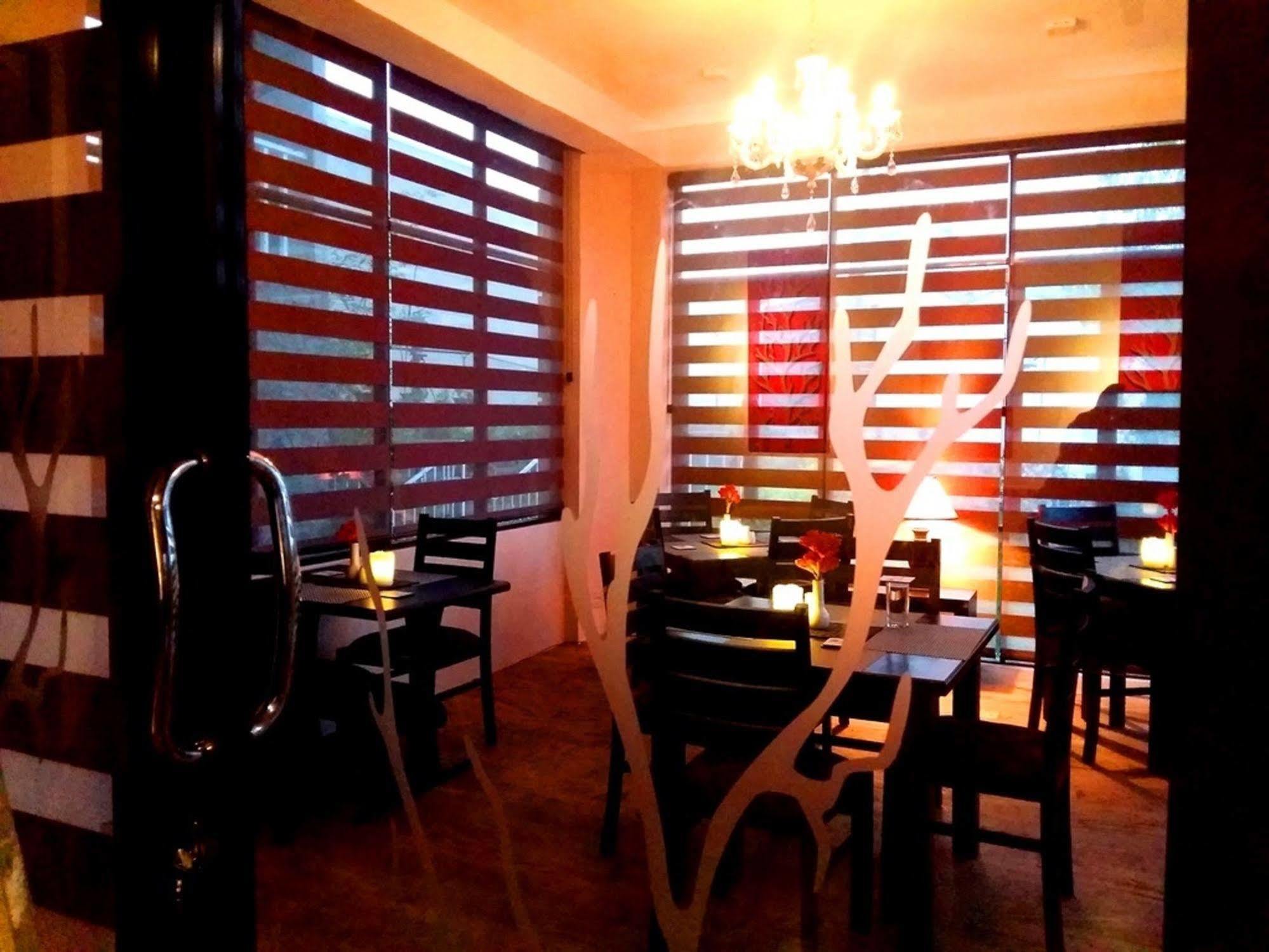 Glory Bush Boutique Villa Нувара Елия Екстериор снимка