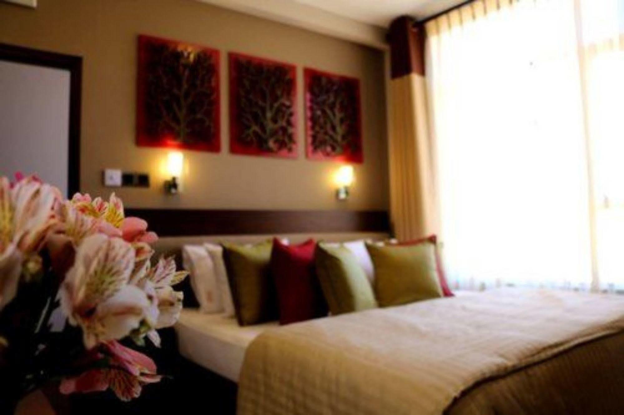 Glory Bush Boutique Villa Нувара Елия Екстериор снимка