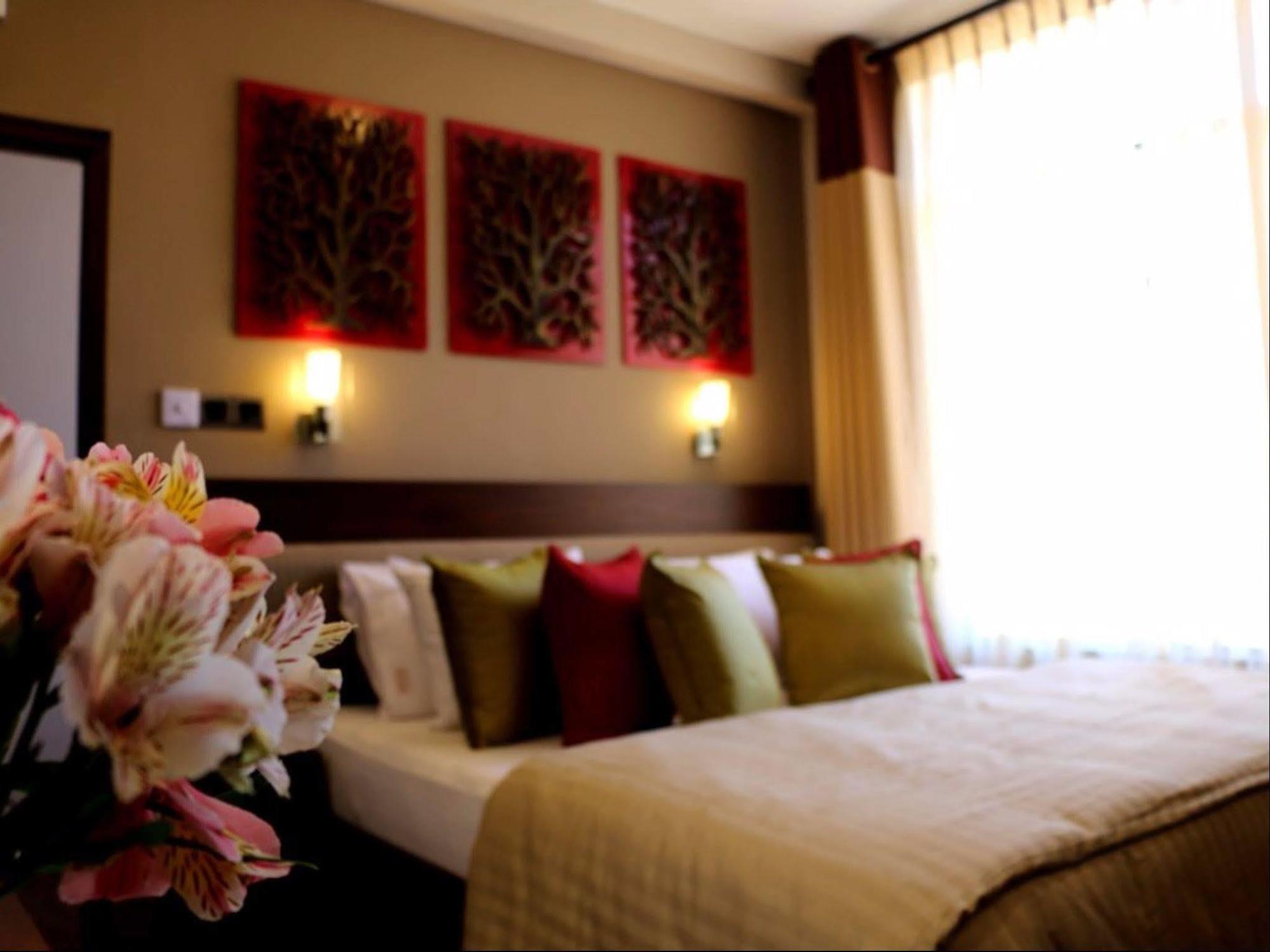 Glory Bush Boutique Villa Нувара Елия Екстериор снимка